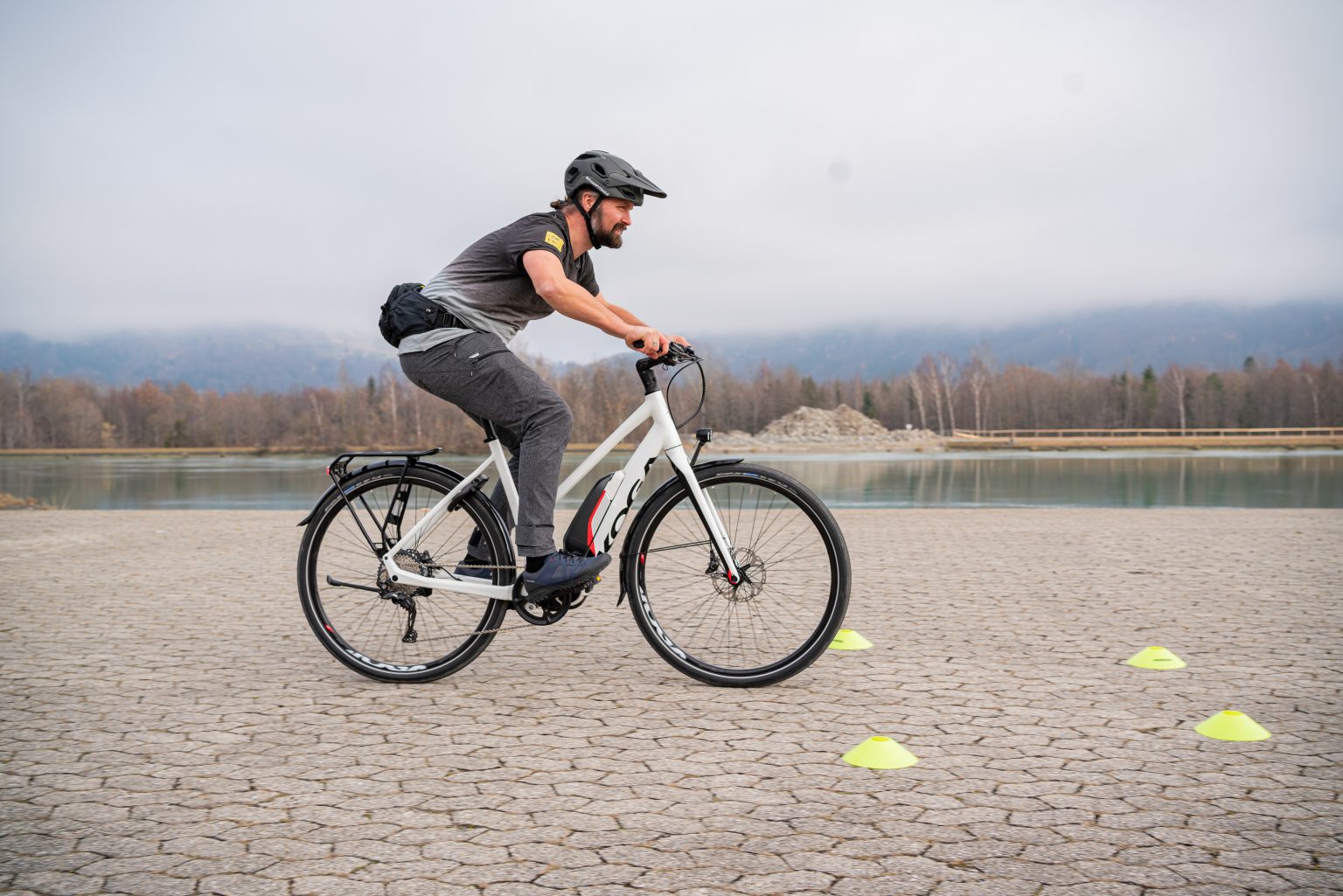 fahrrad hydraulikbremse lange auf den kopf stellen