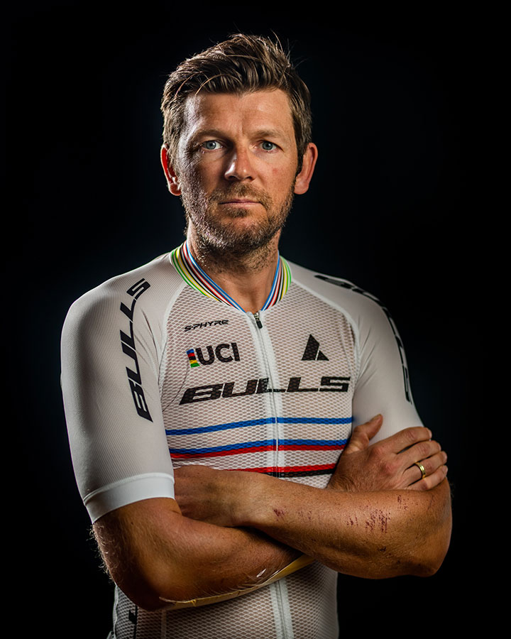Karl Platt Porträt - Mountainbike-Profi, heute Markenbotschafter für Team BULLS.